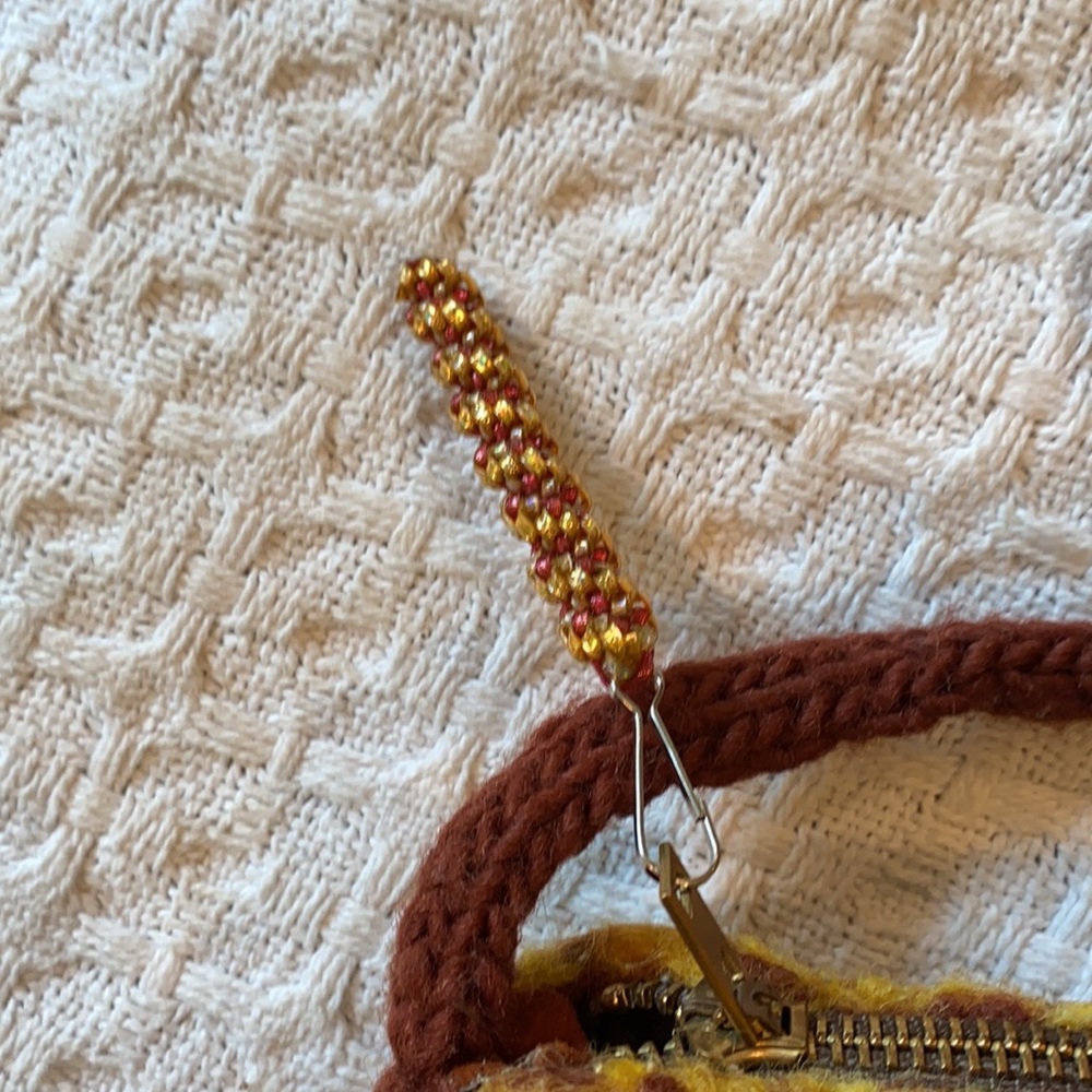 Purse - Picture 3 of 6